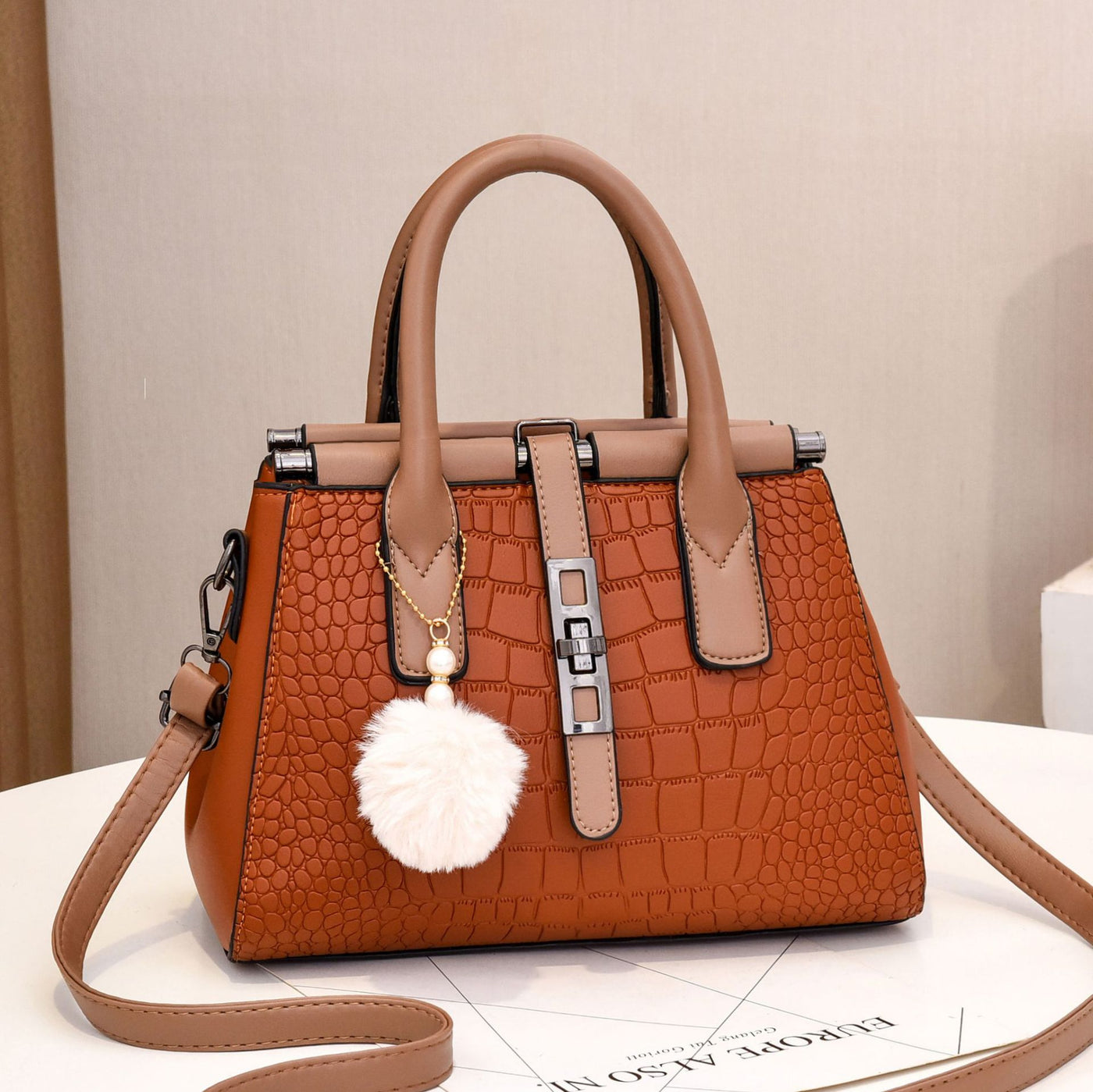 Trendy Women Handbag