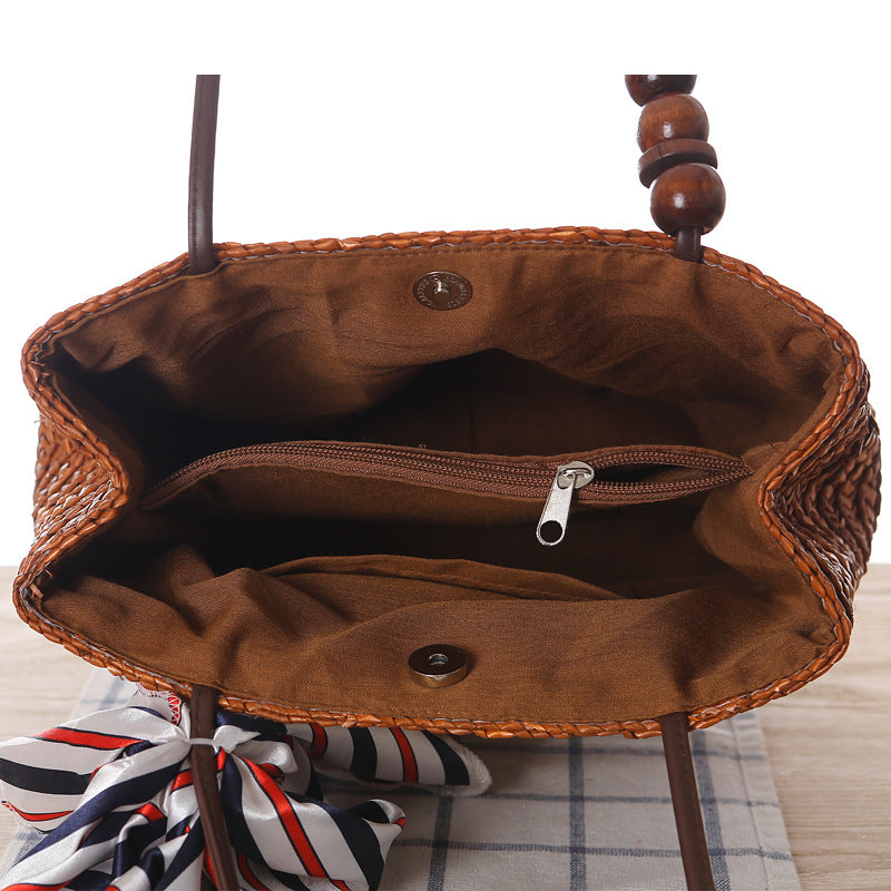 One-shoulder Straw Bag