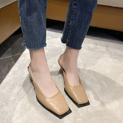 Online Celebrity Half Slippers Are Worn By Women