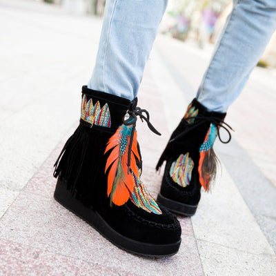 National Style Women Boots With Soles