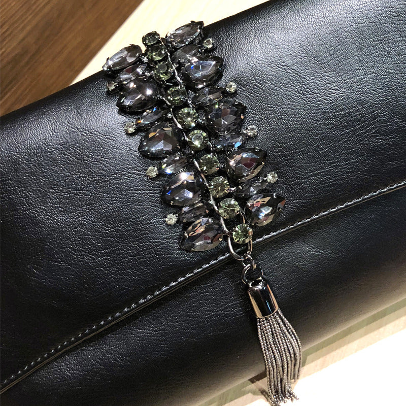 Temperament Versatile Envelope With Drill Clutch