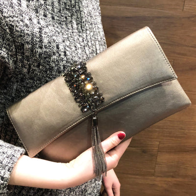 Temperament Versatile Envelope With Drill Clutch